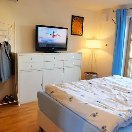 Apartment Schoenwetter Oberpfaffenhofen Wessling