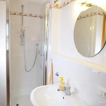 Apartment Schoenwetter Oberpfaffenhofen Weßling